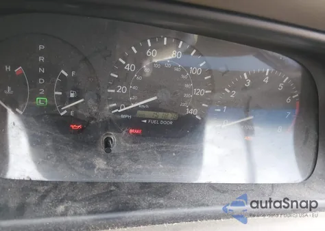 2000 Toyota Camry Le z USA, uszkodzony, nr VIN 4T1BG28K1YU984880